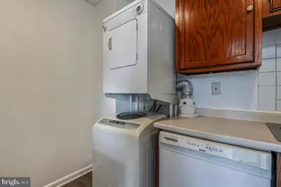 2139 Young Street SE #101, Washington, DC 20020 - Photo 9