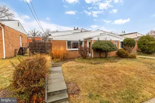 7424 8th St NW, Washington, DC 20012 - Photo 5