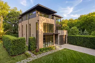 2717 Tennyson St NW, Washington, DC 20015 - Photo 3