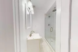 1315 Pennsylvania Ave. SE, Washington, DC 20003 - Photo 11