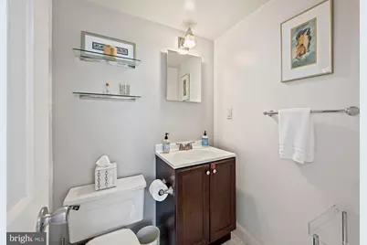 1077 30th Street NW #508, Washington, DC 20007 - Photo 25
