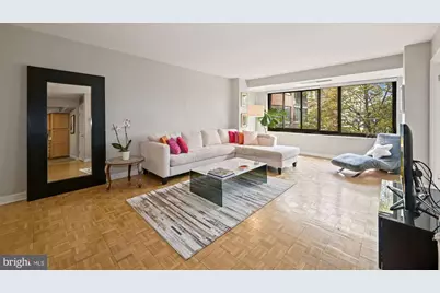 1077 30th Street NW #508, Washington, DC 20007 - Photo 9