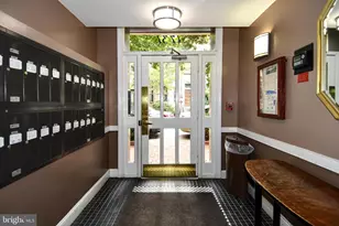 1731 Willard St NW, Washington, DC 20009 - Photo 3