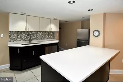 11 R Street NW, Washington, DC 20001 - Photo 37