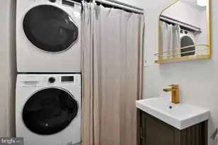 1220 NE Constitution Ave NE, Washington, DC 20002 - Photo 23