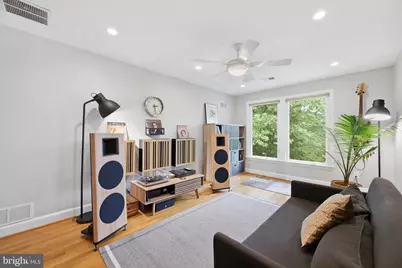 2829 29th Place NW, Washington, DC 20008 - Photo 25