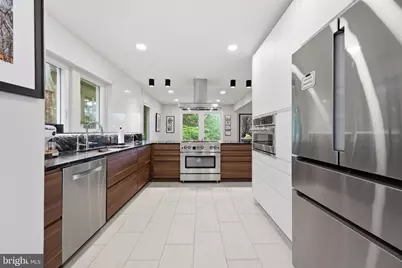 2829 29th Place NW, Washington, DC 20008 - Photo 7