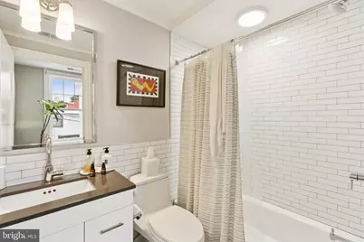 1724 34th Street NW, Washington, DC 20007 - Photo 25