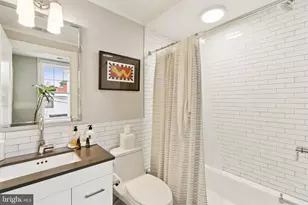 1724 34th St NW, Washington, DC 20007 - Photo 25