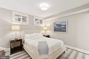 1724 34th St NW, Washington, DC 20007 - Photo 23