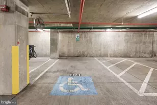 437 New York Ave NW, Washington, DC 20001 - Photo 35