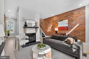 654 Acker Pl NE, Washington, DC 20002 - Photo 3