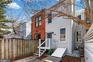 654 Acker Pl NE, Washington, DC 20002 - Photo 29