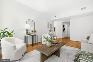 1763 Columbia Rd NW, Washington, DC 20009 - Photo 9