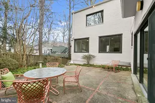 2400 44th St NW, Washington, DC 20007 - Photo 29