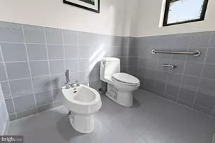 2400 44th St NW, Washington, DC 20007 - Photo 47