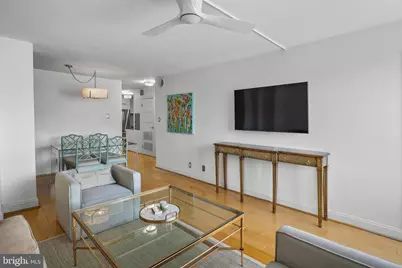 3 Washington Circle NW #603, Washington, DC 20037 - Photo 5