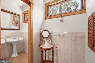 3137 18th St NE, Washington, DC 20018 - Photo 33