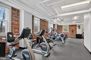 4000 Cathedral Ave NW, Washington, DC 20016 - Photo 25