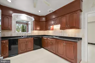 3007 Oliver St NW, Washington, DC 20015 - Photo 13