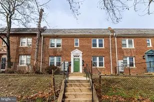 1838 C St SE, Washington, DC 20003 - Photo 25