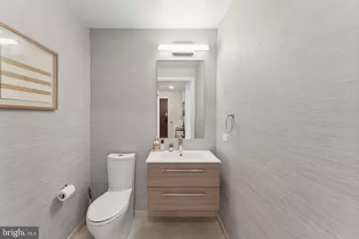 1211 Van Street SE #913, Washington, DC 20003 - Photo 11