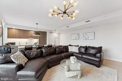 1211 Van Street SE #913, Washington, DC 20003 - Photo 3