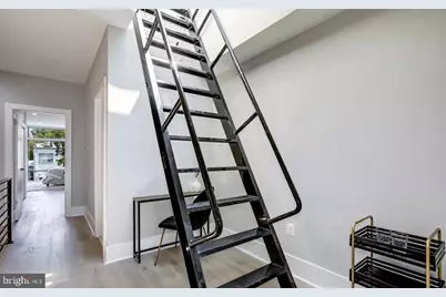 1615 6th Street NW #2, Washington, DC 20001 - Photo 17