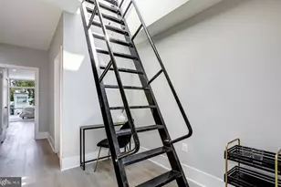 1615 6th St NW, Washington, DC 20001 - Photo 17