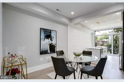 1615 6th Street NW #2, Washington, DC 20001 - Photo 7