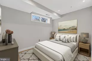 2142 O St NW, Washington, DC 20037 - Photo 9