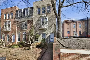 414 3rd St SE, Washington, DC 20003 - Photo 1