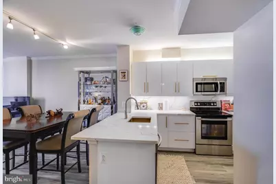 631 D Street NW #837, Washington, DC 20004 - Photo 9