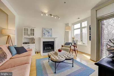 4025 Connecticut Avenue NW #405, Washington, DC 20008 - Photo 3