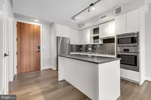 1300 4th St SE, Washington, DC 20003 - Photo 9