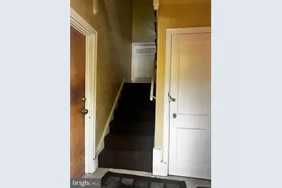 1227 Holbrook Terrace NE, Washington, DC 20002 - Photo 3