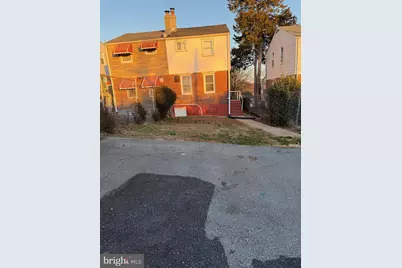 818 Division Avenue NE, Washington, DC 20019 - Photo 27