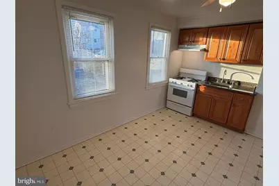 818 Division Avenue NE, Washington, DC 20019 - Photo 11