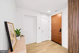 37 L St SE, Washington, DC 20003 - Photo 5