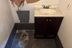 1370 H St NE, Washington, DC 20002 - Photo 17