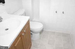 1370 H St NE, Washington, DC 20002 - Photo 5