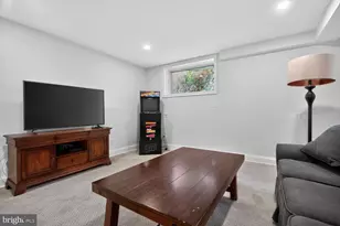 3201 Tennyson St NW, Washington, DC 20015 - Photo 33