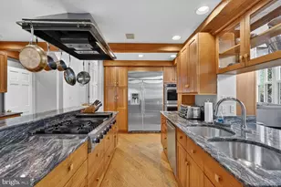 3201 Tennyson St NW, Washington, DC 20015 - Photo 9