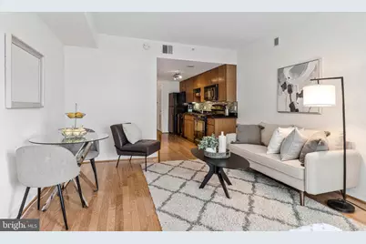 1117 10th Street NW #405, Washington, DC 20001 - Photo 3