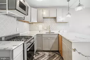 922 24th St NW, Washington, DC 20037 - Photo 15