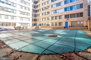 922 24th St NW, Washington, DC 20037 - Photo 37