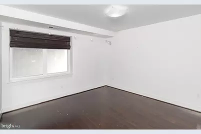 2360 Champlain Street NW #B2, Washington, DC 20009 - Photo 3