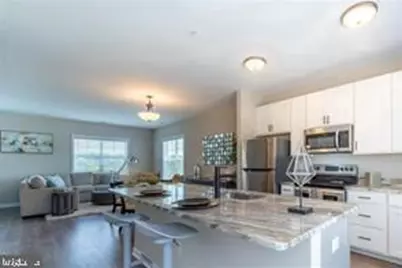 454 Woodcrest Drive SE #454B, Washington, DC 20032 - Photo 3