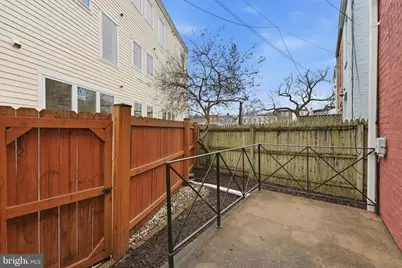 215 15th Street NE, Washington, DC 20002 - Photo 31