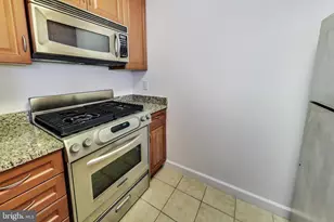 1111 25th St NW, Washington, DC 20037 - Photo 9